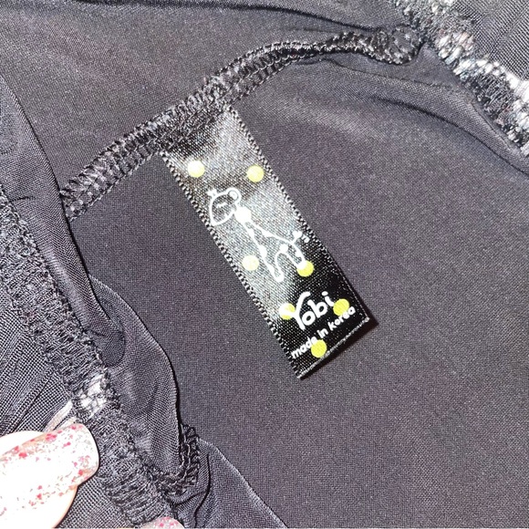 Yobi Junior Silver metallic Skulls on Black semi shiny Leggings - Picture 6 of 11